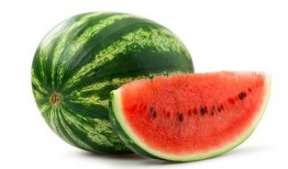 出生自带吃瓜系统结局,揭秘人生百态！